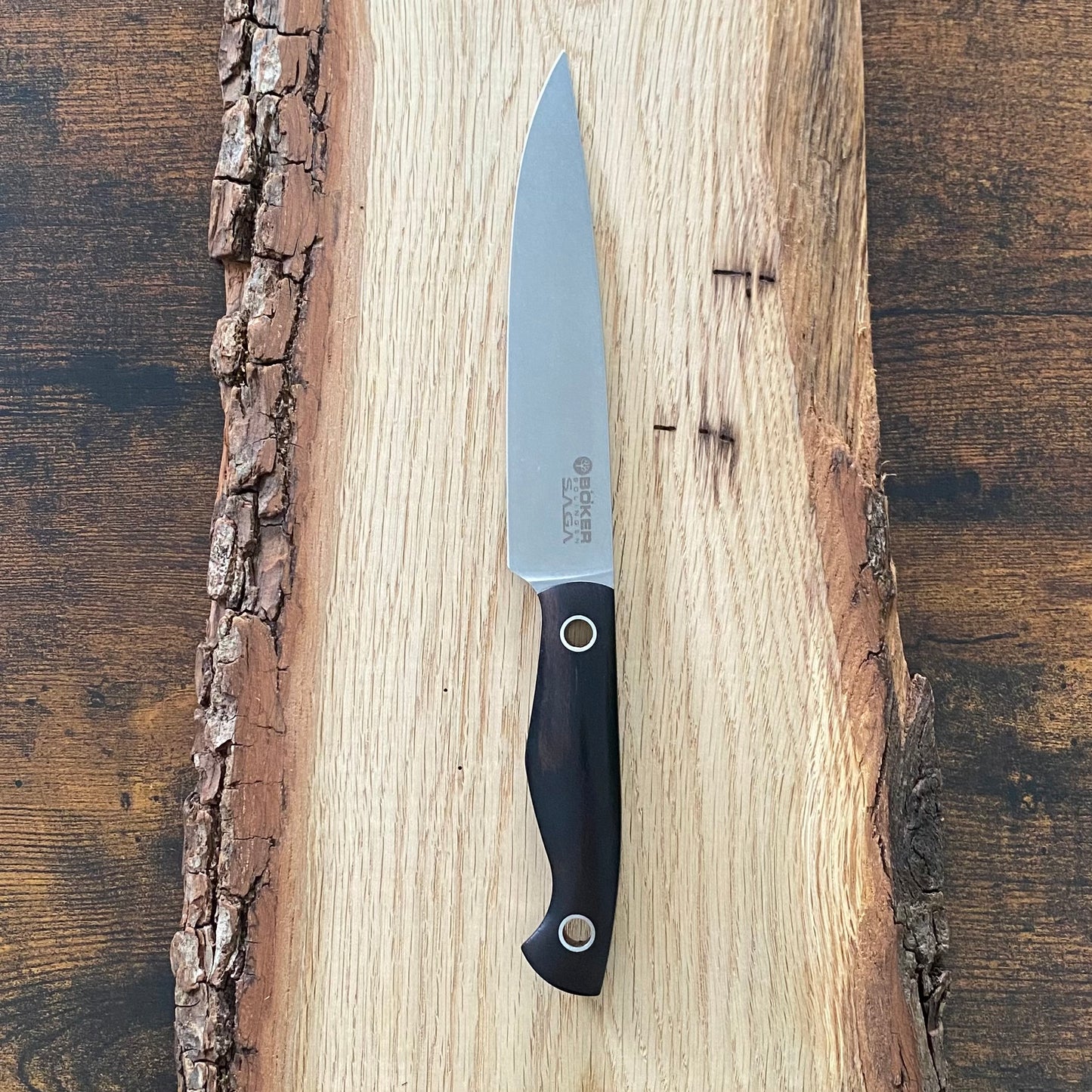 Allzweckmesser aus der Kochmesser-Serie Saga von Böker Solingen.
Kleines Kochmesser.