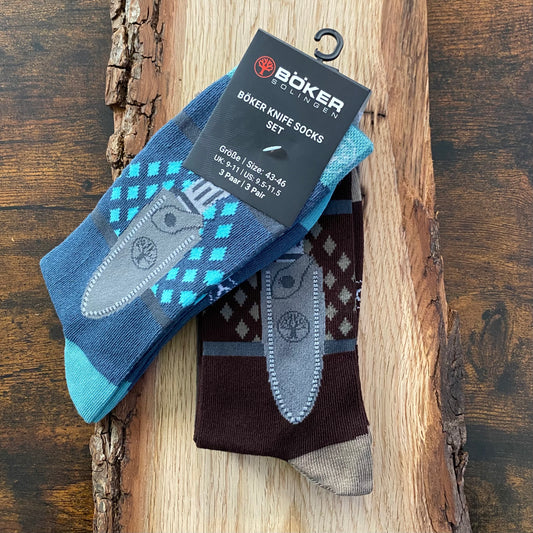 Herrensocken mit Messer-Motiv.