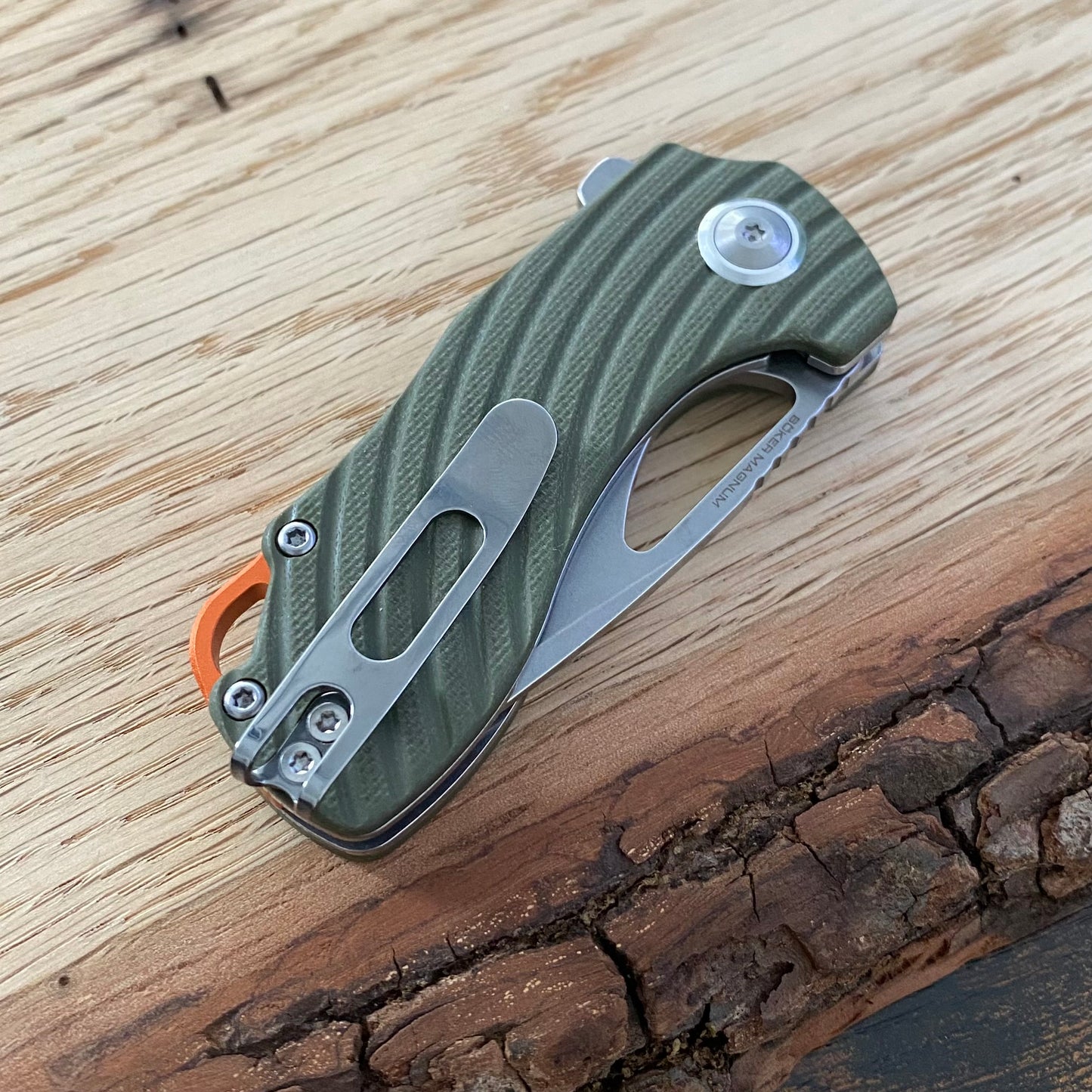 Taschenmesser Tadpole mit grünem Griff aus G10.