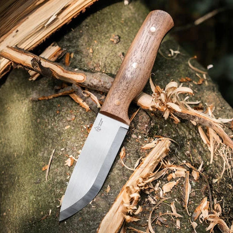 Feststehendes Messer
Naturensöhne MK. III
mit Walnussholzgriff