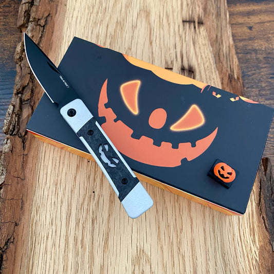 Taschenmesser
Kizer Little Grand Nitro-V Aluminum CF Halloween
