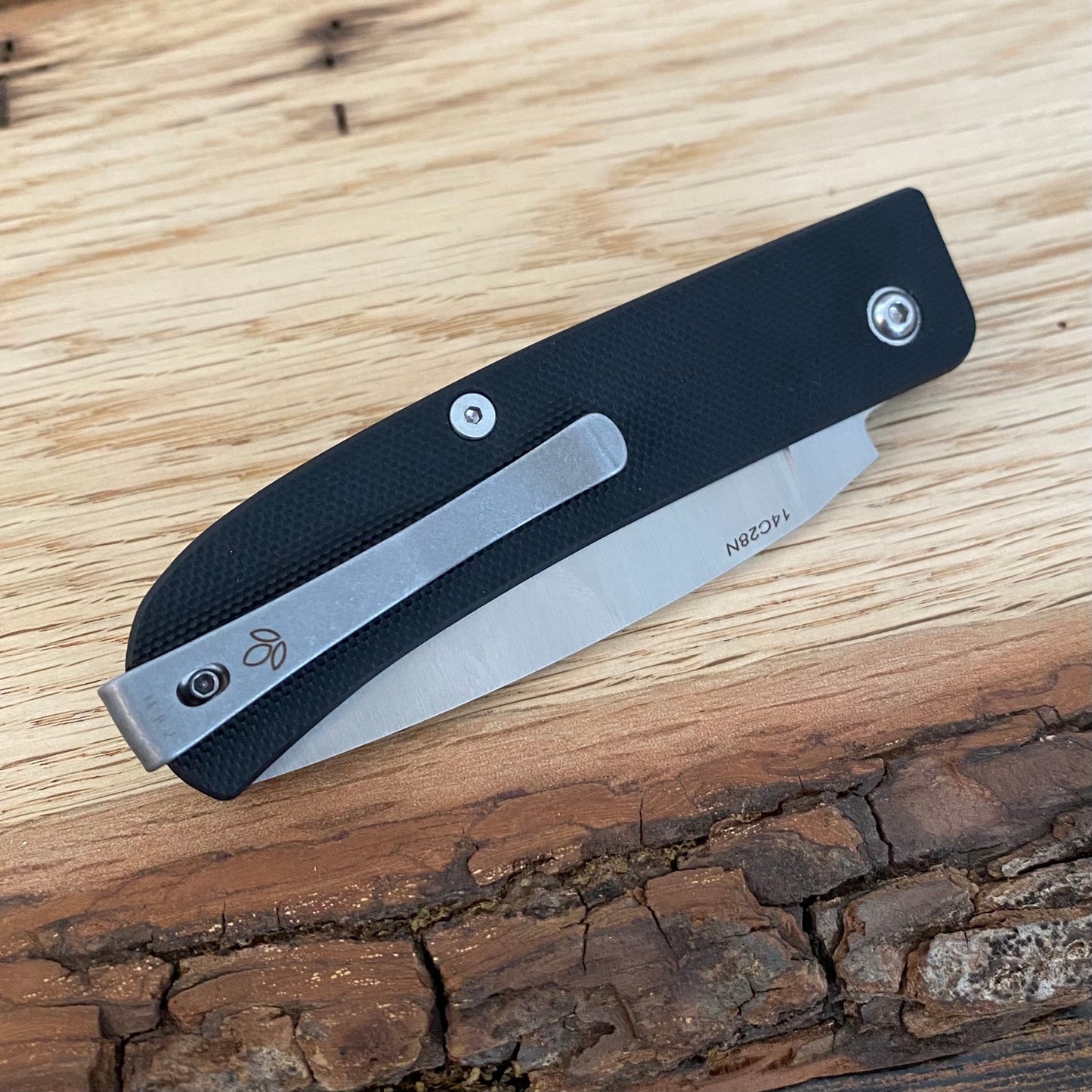 Wasp Black 14C28N