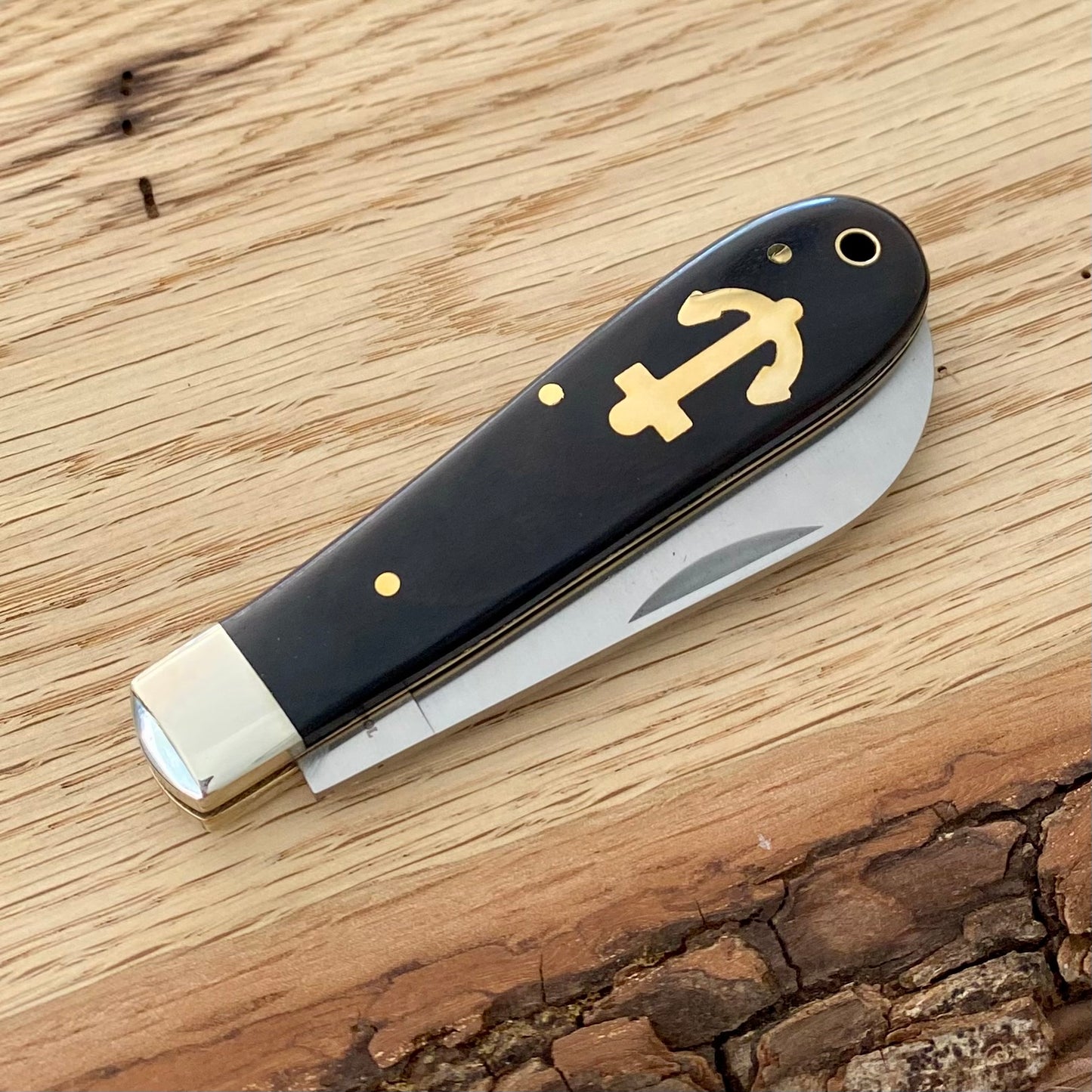 Anchor Knife