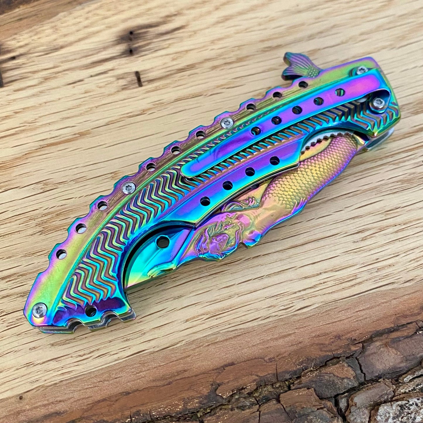 Taschenmesser
Magnum Rainbow Mermaid