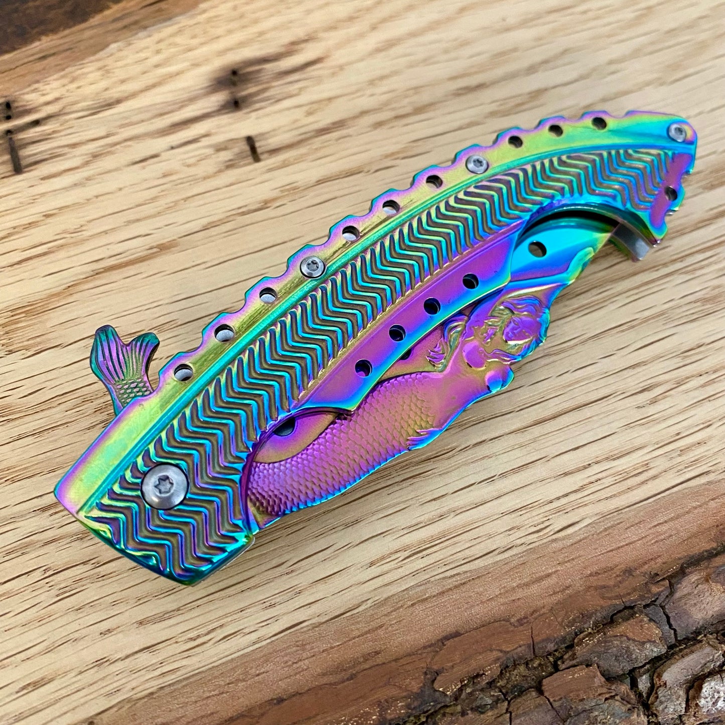 Taschenmesser
Magnum Rainbow Mermaid